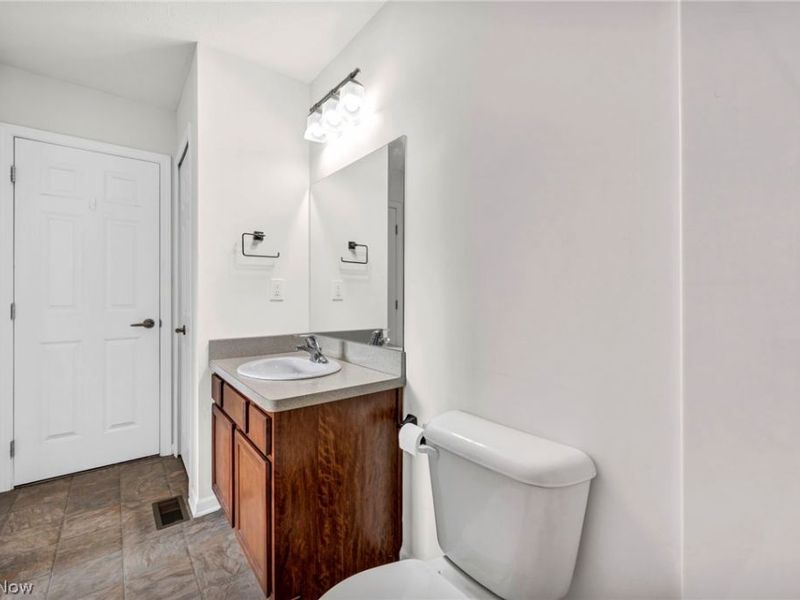 3558 E 71st Street, Cleveland, OH 44105 Photo 19