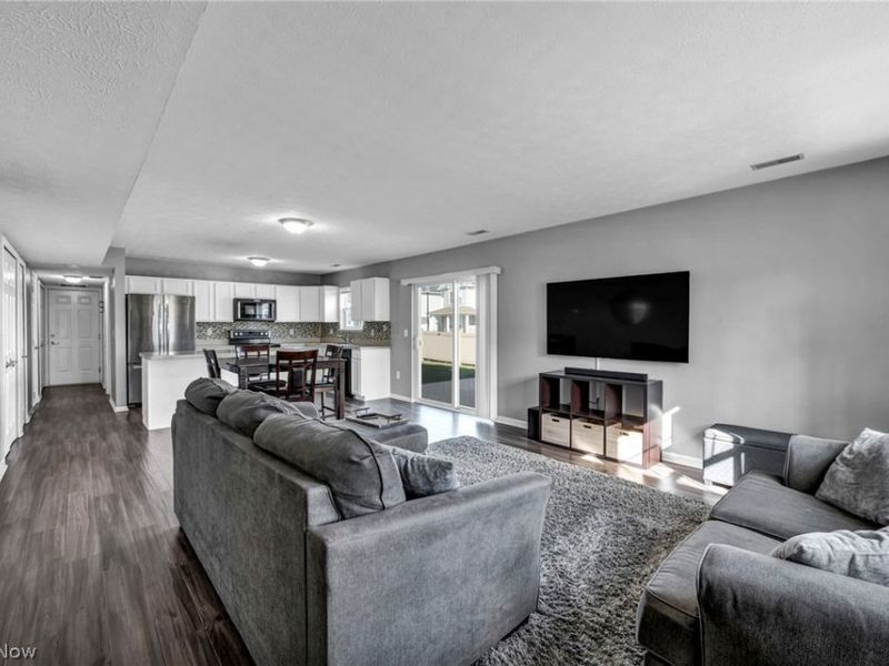 3558 E 71st Street, Cleveland, OH 44105 Photo 3