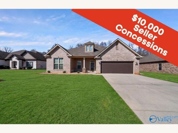 18169 Merlin Drive, Athens, AL 35613