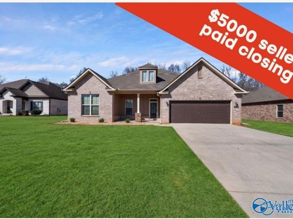 18169 Merlin Drive, Athens, AL 35613