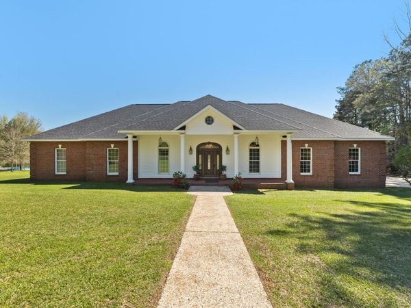 49 Central Church Rd., Purvis, MS 39475
