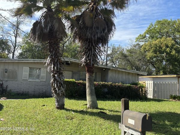 6928 ARQUES Road, Jacksonville, FL 32205