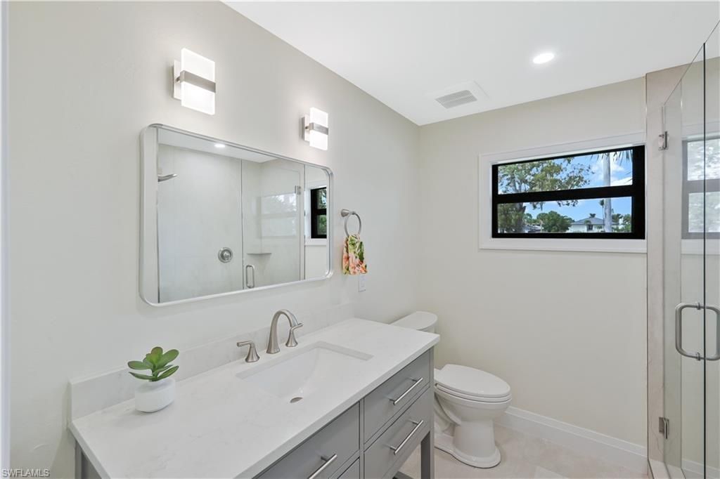 480 Oak Ave, Naples, FL 34108 Photo