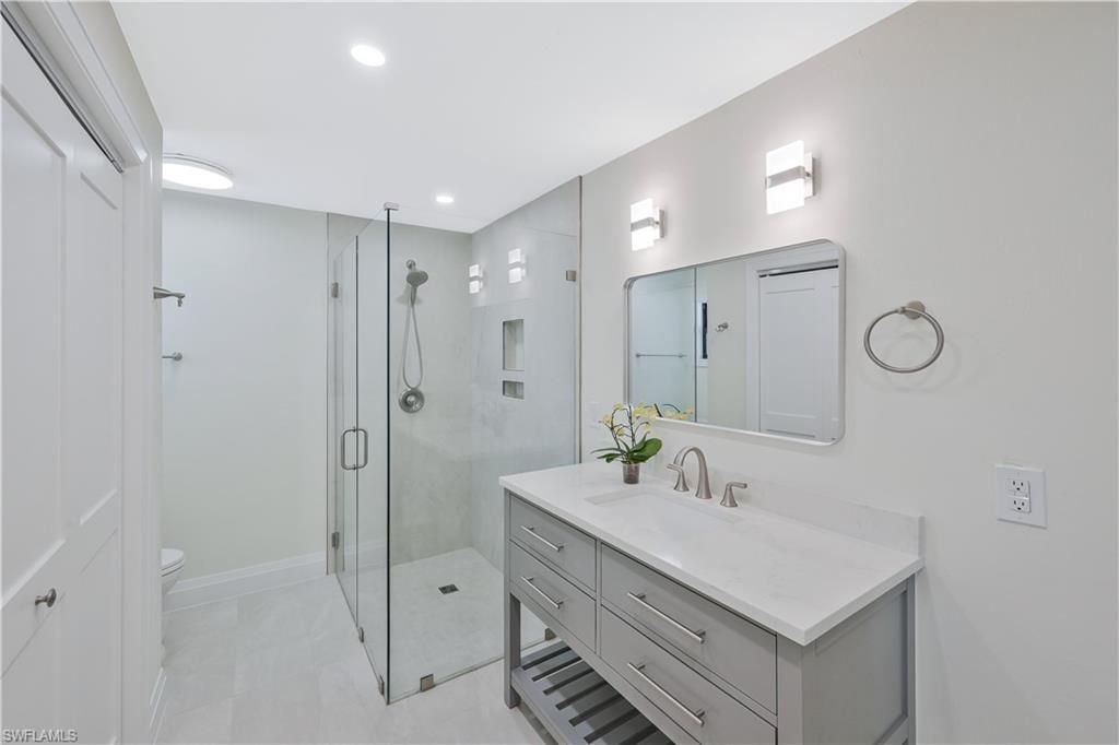 480 Oak Ave, Naples, FL 34108 Photo