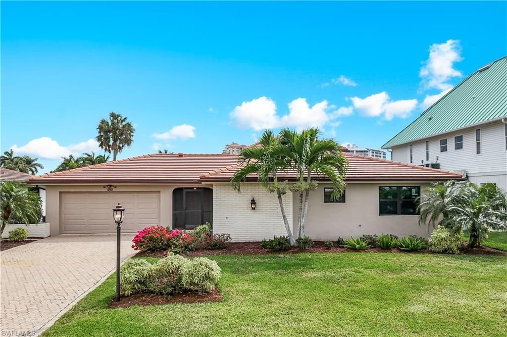 480 Oak Ave, Naples, FL 34108 Photo