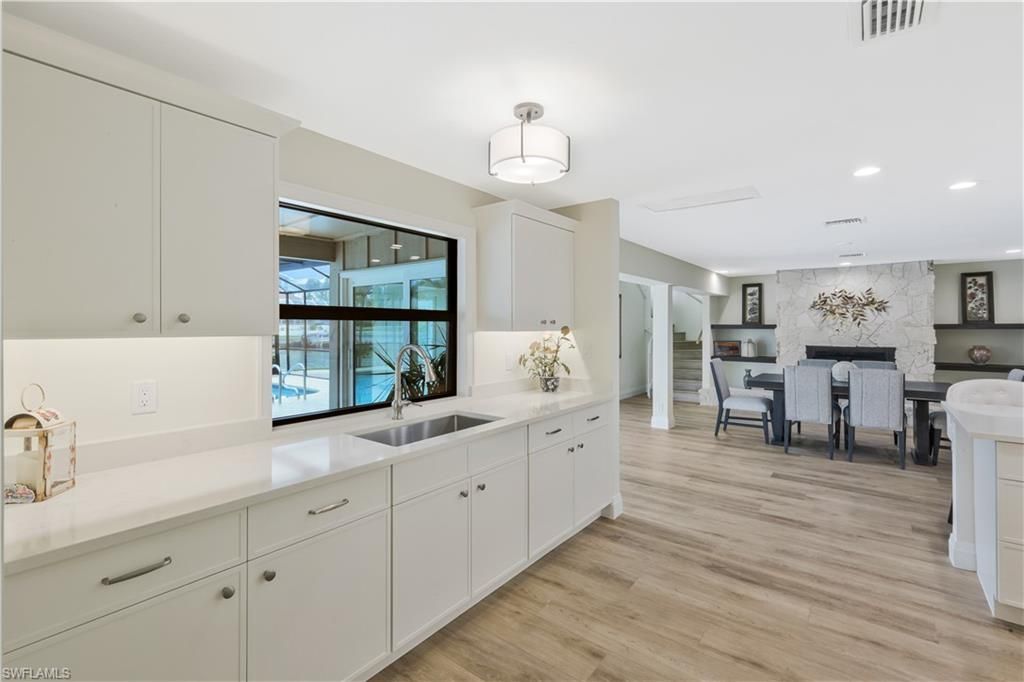 480 Oak Ave, Naples, FL 34108 Photo