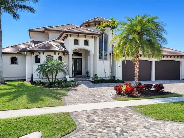 450 Pepperwood CT, MARCO ISLAND, FL 34145