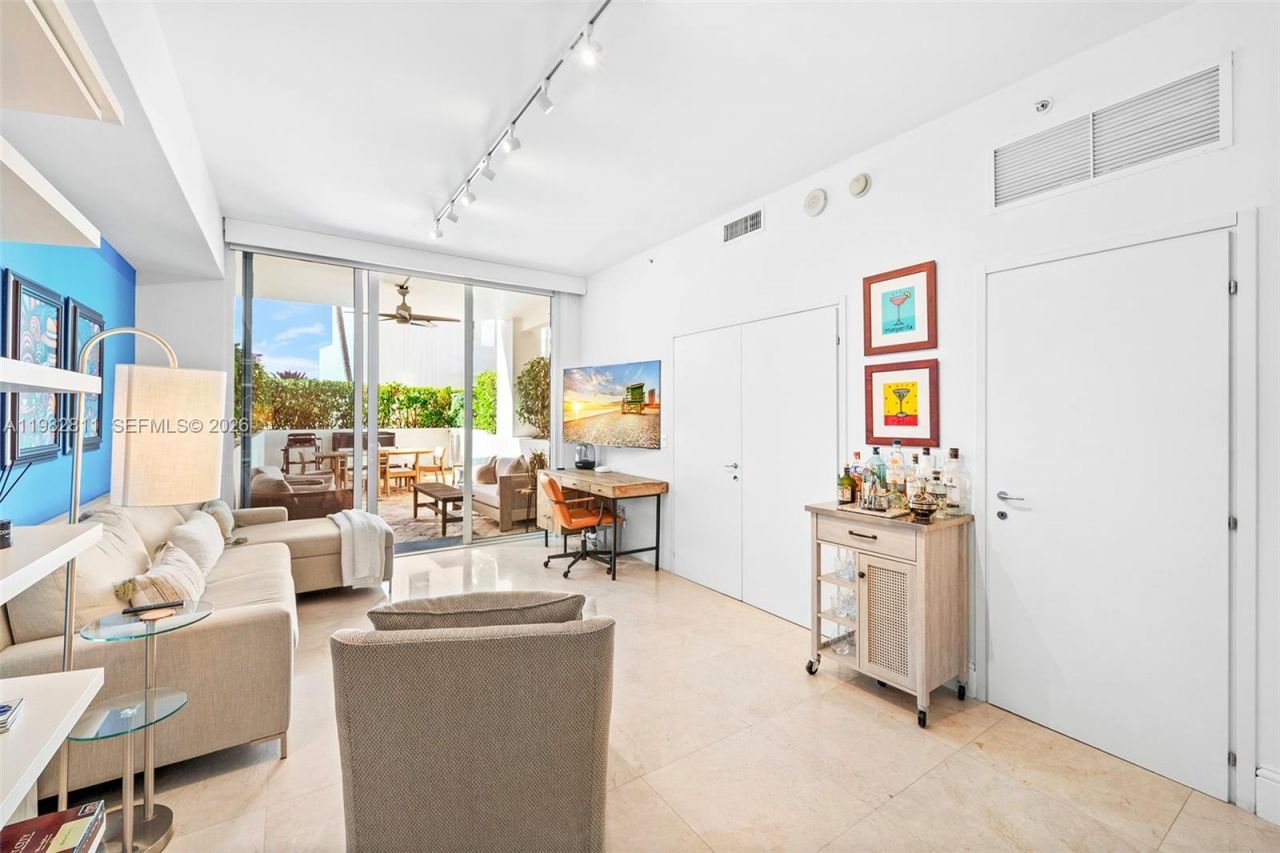 50 S Pointe Dr, Unit 509, Miami Beach, FL 33139 Photo