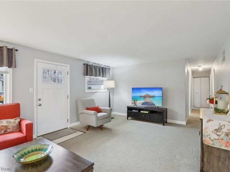 6168 Thistlewood Drive, Mentor, OH 44060 Photo 6