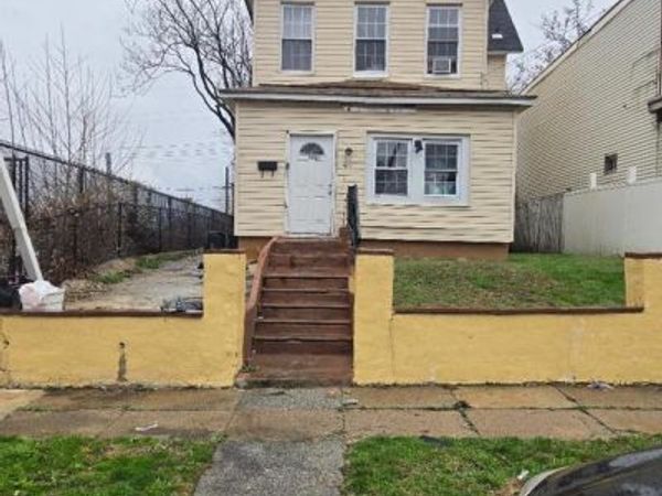7241 GRAYS AVENUE, PHILADELPHIA, PA 19142