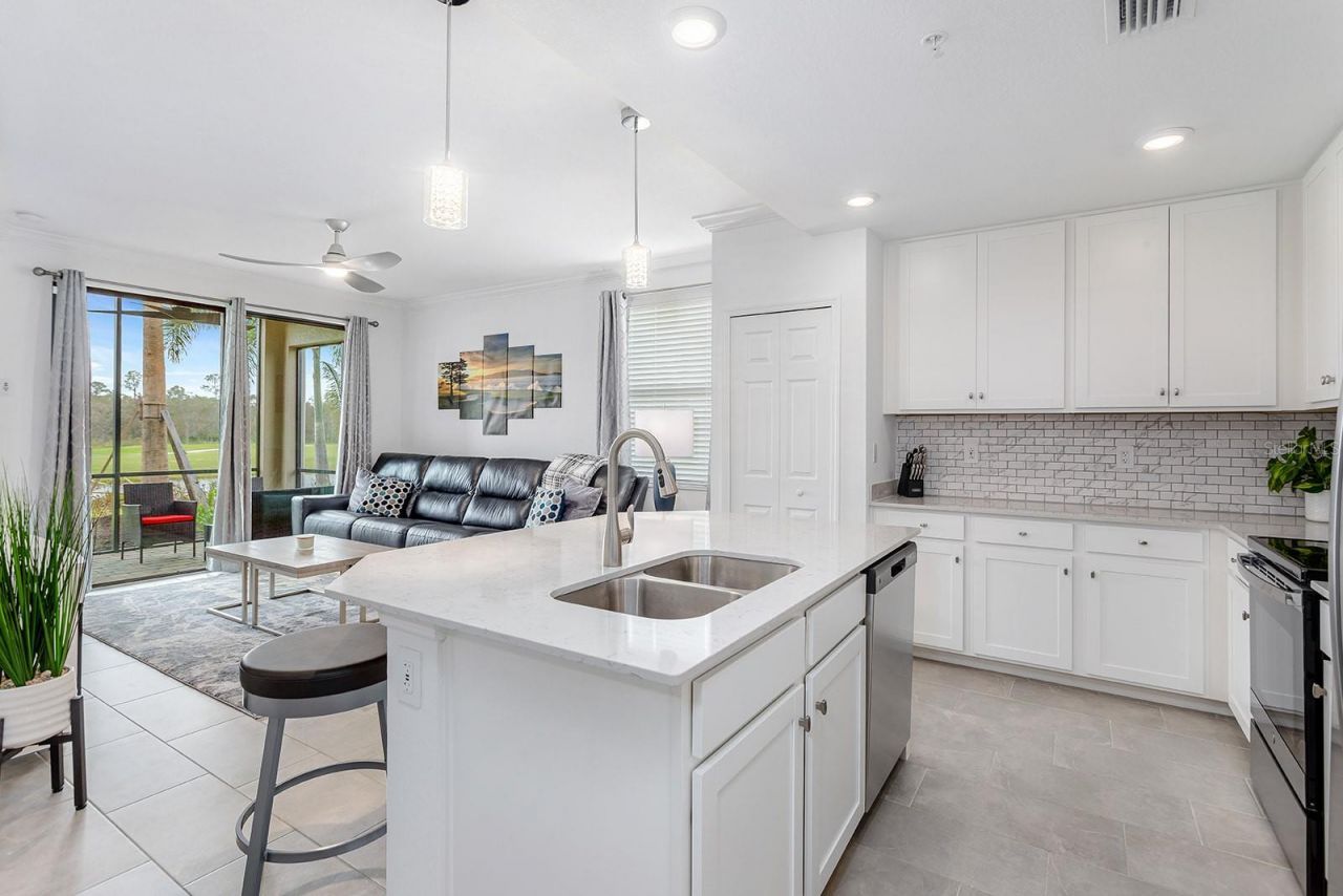 18028 Gawthrop Drive , Unit 108, Bradenton, FL 34211 Photo