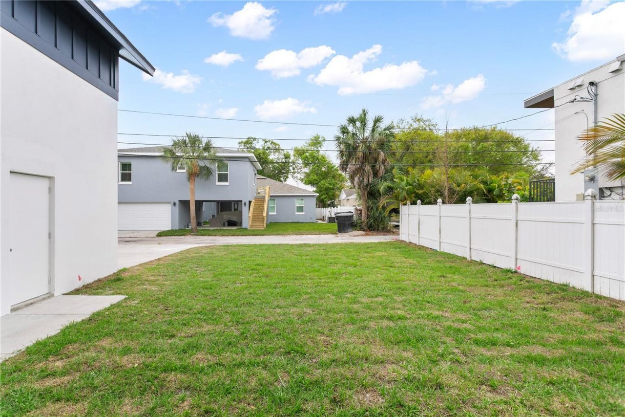 514 38th Avenue Ne, Saint Petersburg, FL 33704 Photo