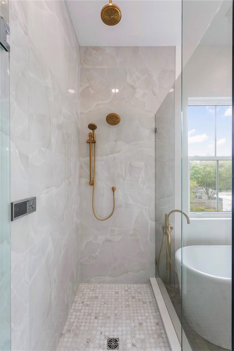 514 38th Avenue Ne, Saint Petersburg, FL 33704 Photo