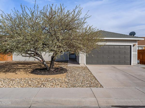 712 Hastings Way, Fernley, NV 89408
