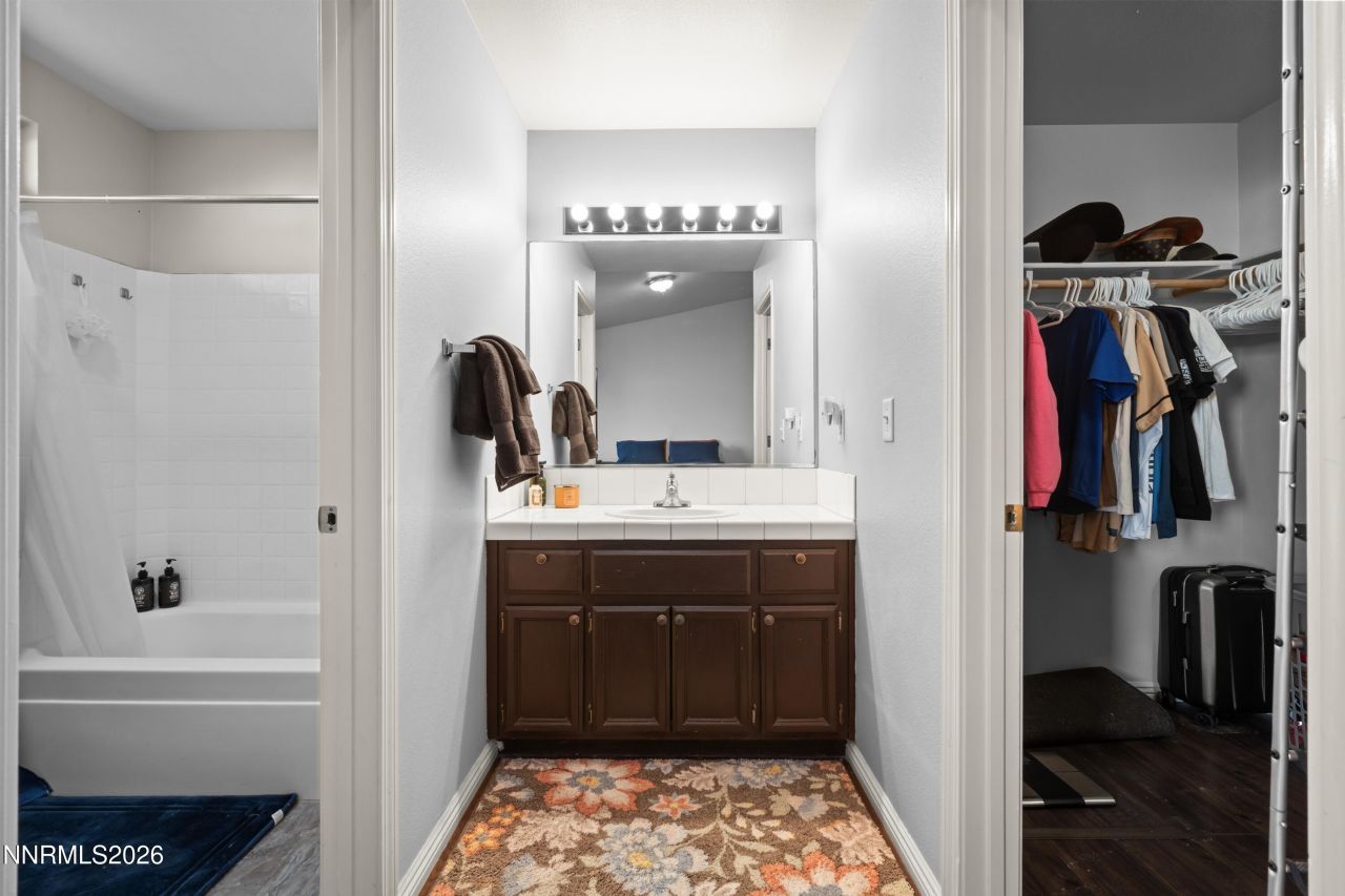 712 Hastings Way, Fernley, NV 89408 Photo