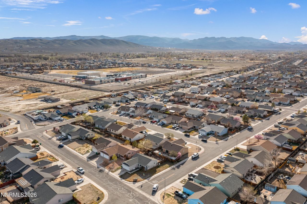 712 Hastings Way, Fernley, NV 89408 Photo