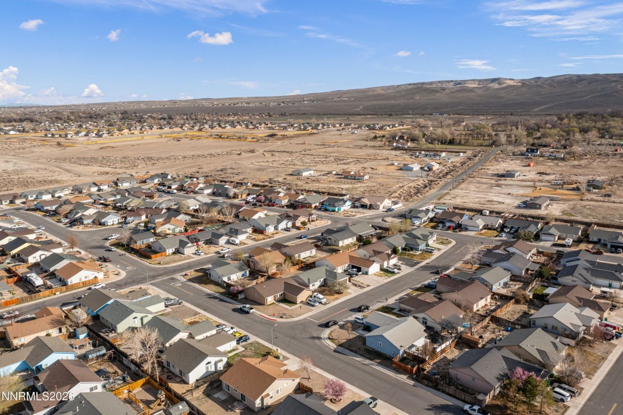 712 Hastings Way, Fernley, NV 89408 Photo