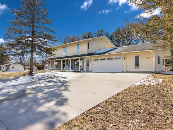 106 Pearl Street, Kingsley, MI 49649