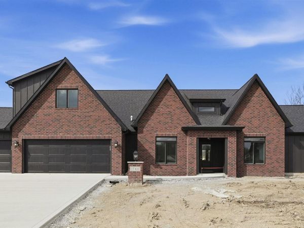 17411 Letterbrick Run, Leo, IN 46765