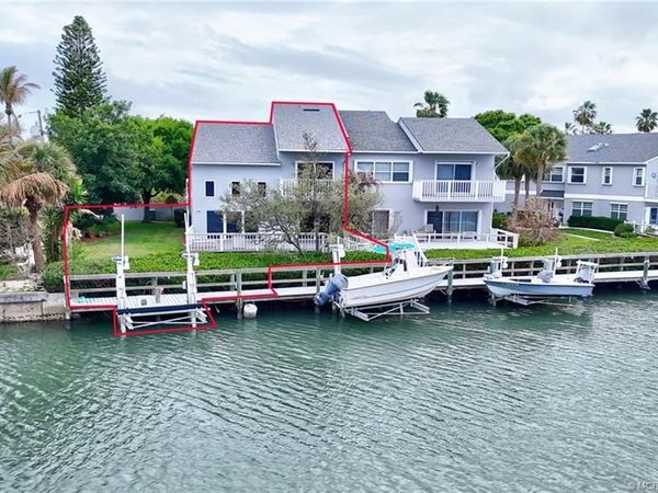 2550 Harbour Cove Drive, Hutchinson Island, FL 34949