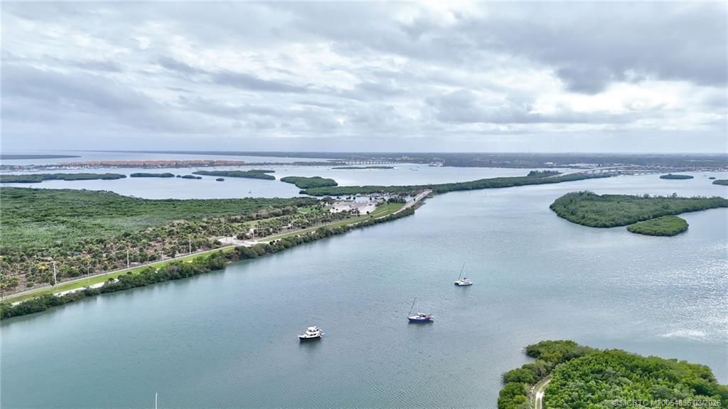 2550 Harbour Cove Drive, Hutchinson Island, FL 34949 Photo