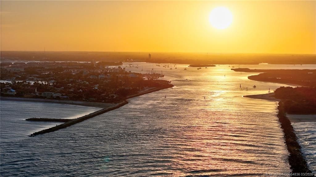 2550 Harbour Cove Drive, Hutchinson Island, FL 34949 Photo