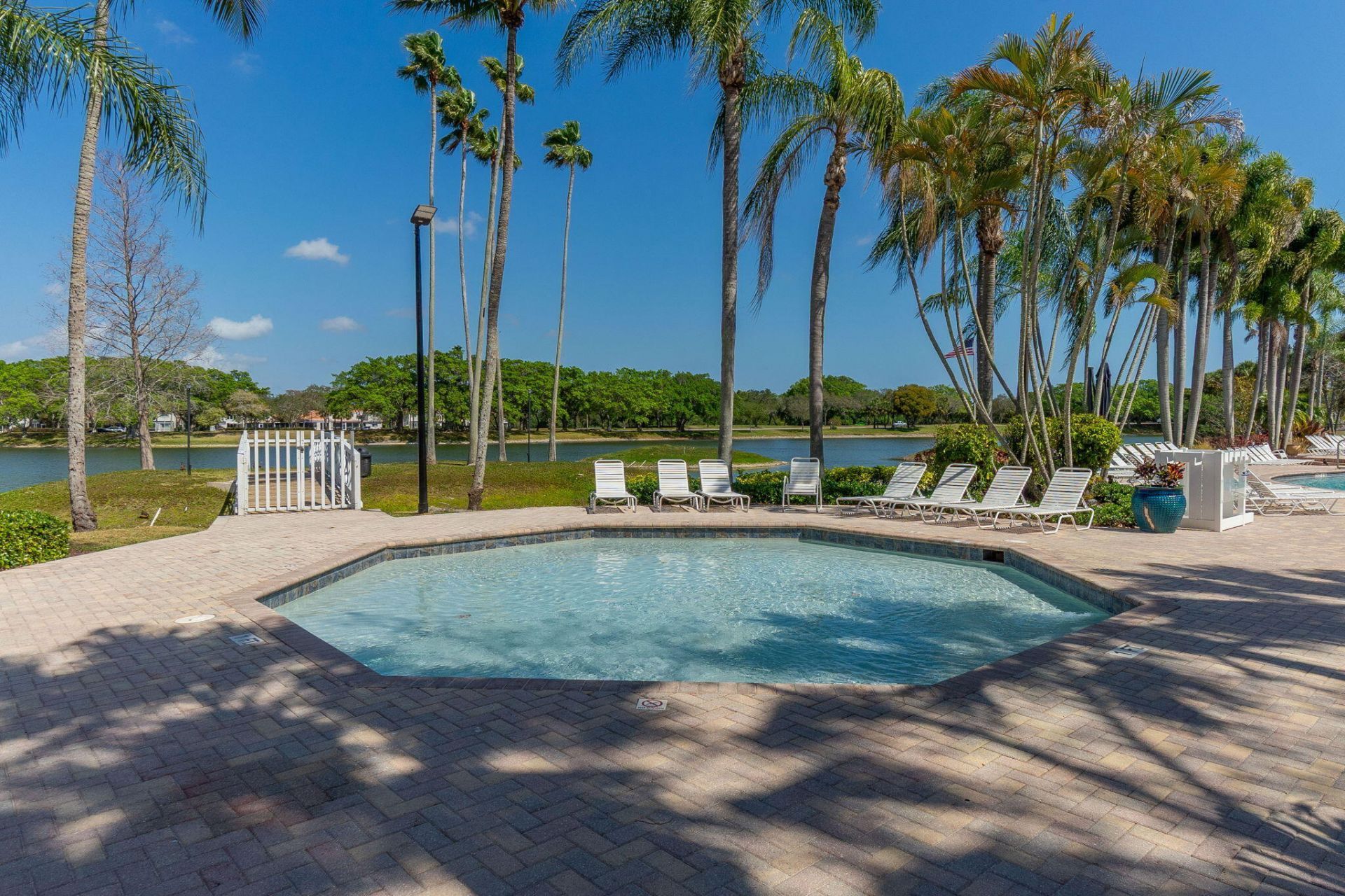 10421 Buena Ventura Drive, Boca Raton, FL 33498 Photo