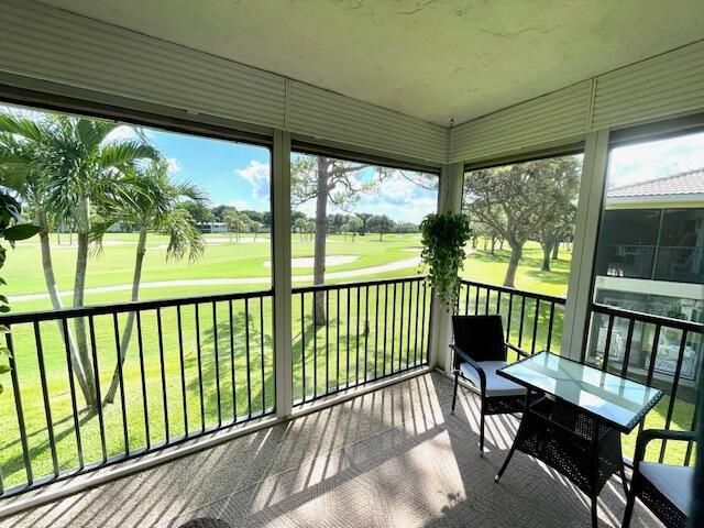 5 E Stratford Dr Drive, Unit 5d, Boynton Beach, FL 33436 Photo