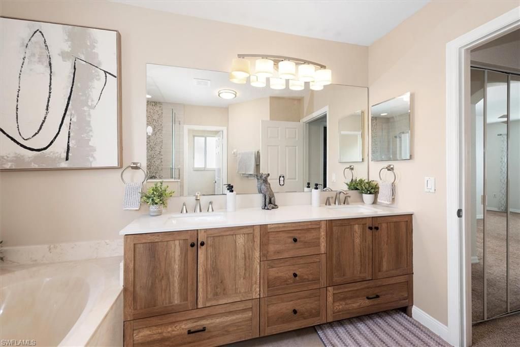 21810 Rainbow Lake Ct, Estero, FL 33928 Photo