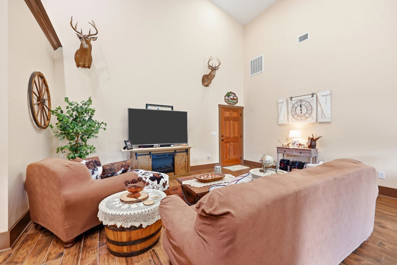 7299 Cartrette Rd.  Photo 6