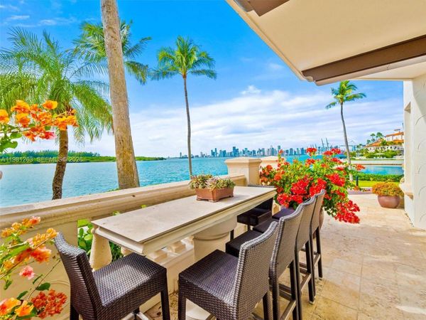 2416 Fisher Island Dr , Unit 5106, Miami Beach, FL 33109