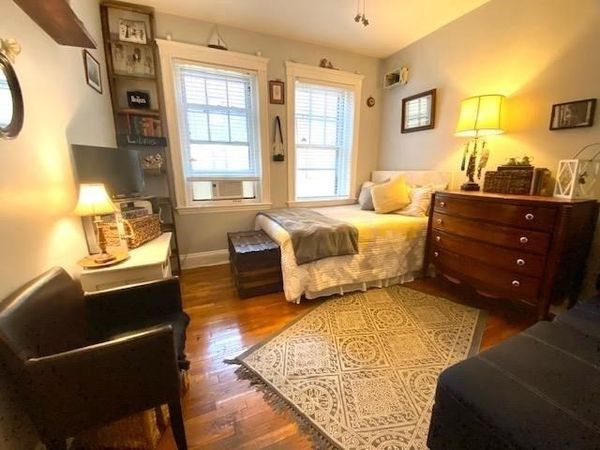 1572 Commonwealth Ave, Unit 3, Boston, MA 02135