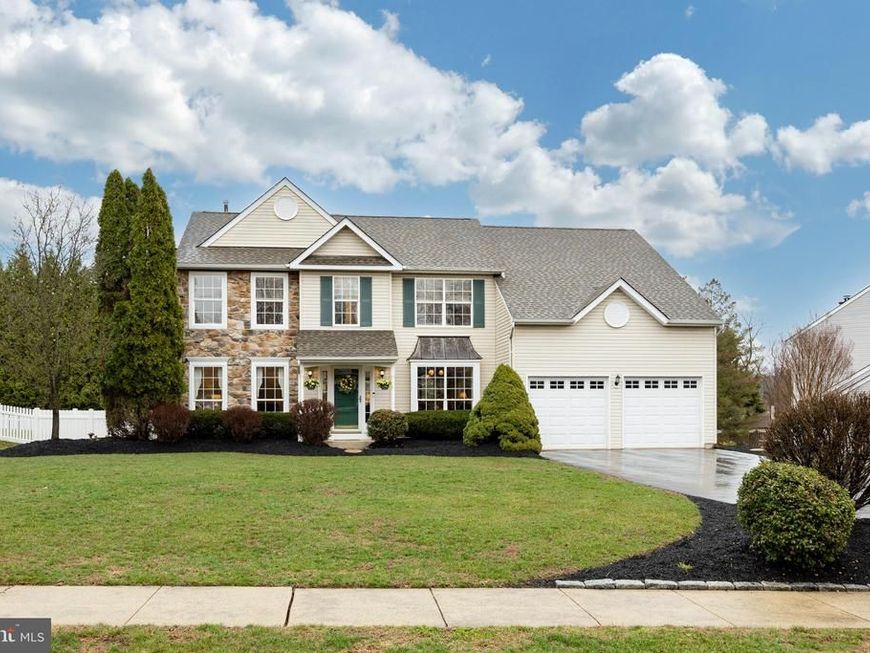 891 Winding River Lane, Phoenixville, PA 19460 Main Photo