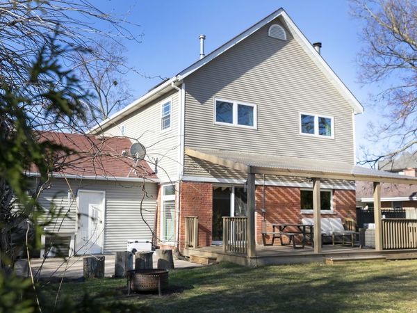 9535 Osceola Avenue , Morton Grove, IL 60053