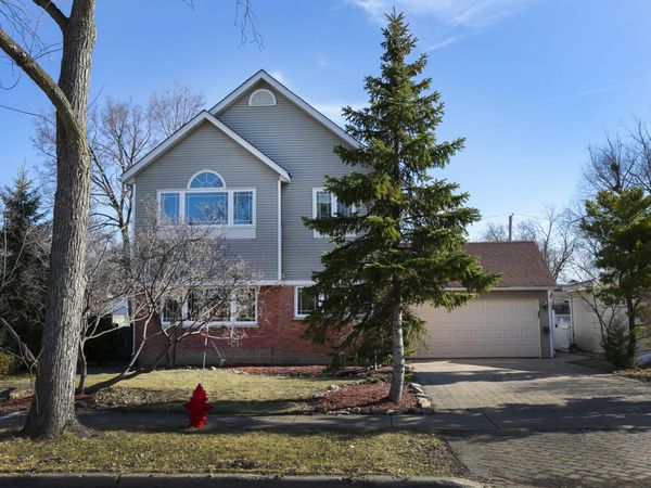 9535 Osceola Avenue , Morton Grove, IL 60053