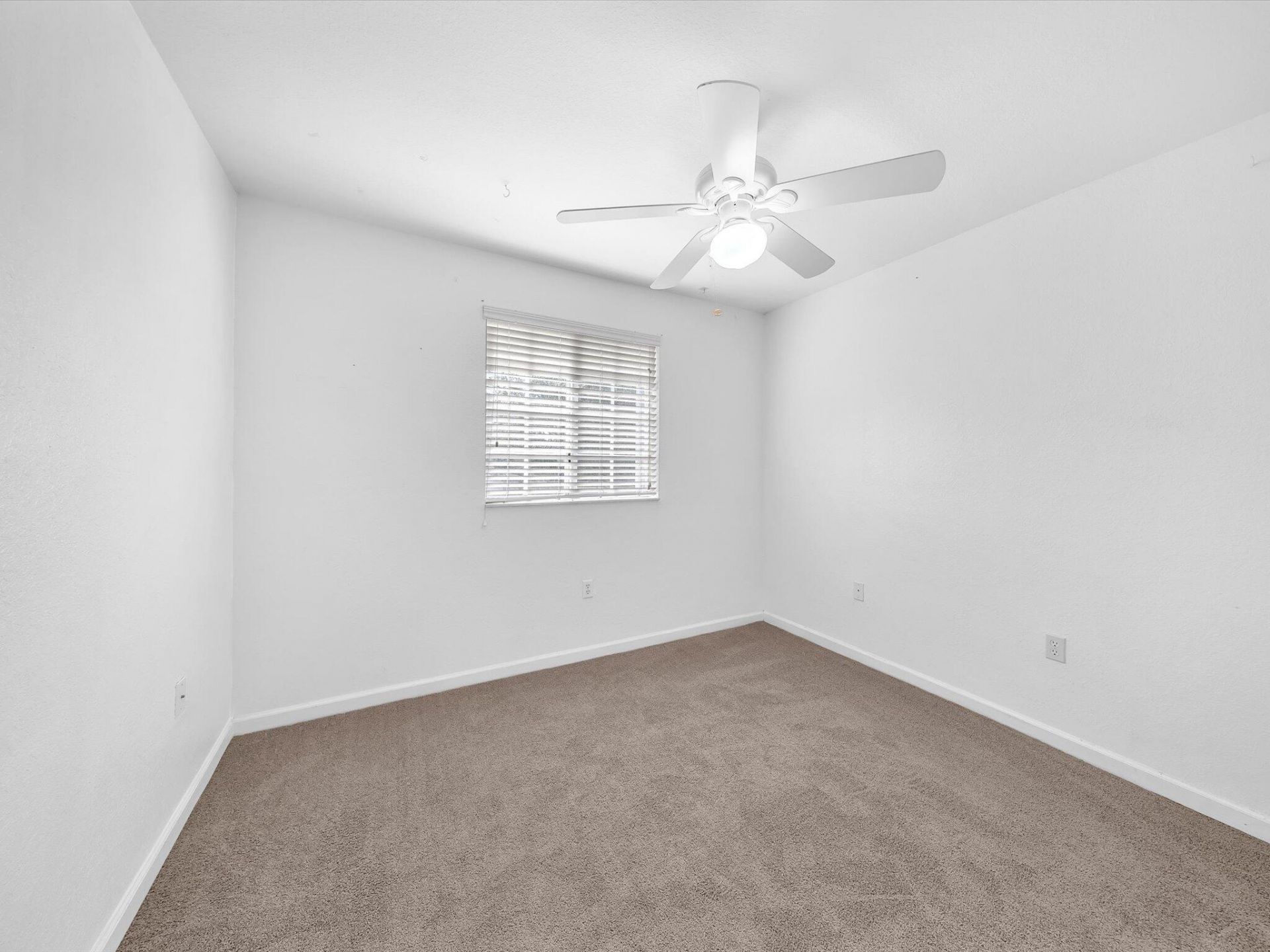 21223 NW 14th Place, Unit 324, Miami Gardens, FL 33169 Photo