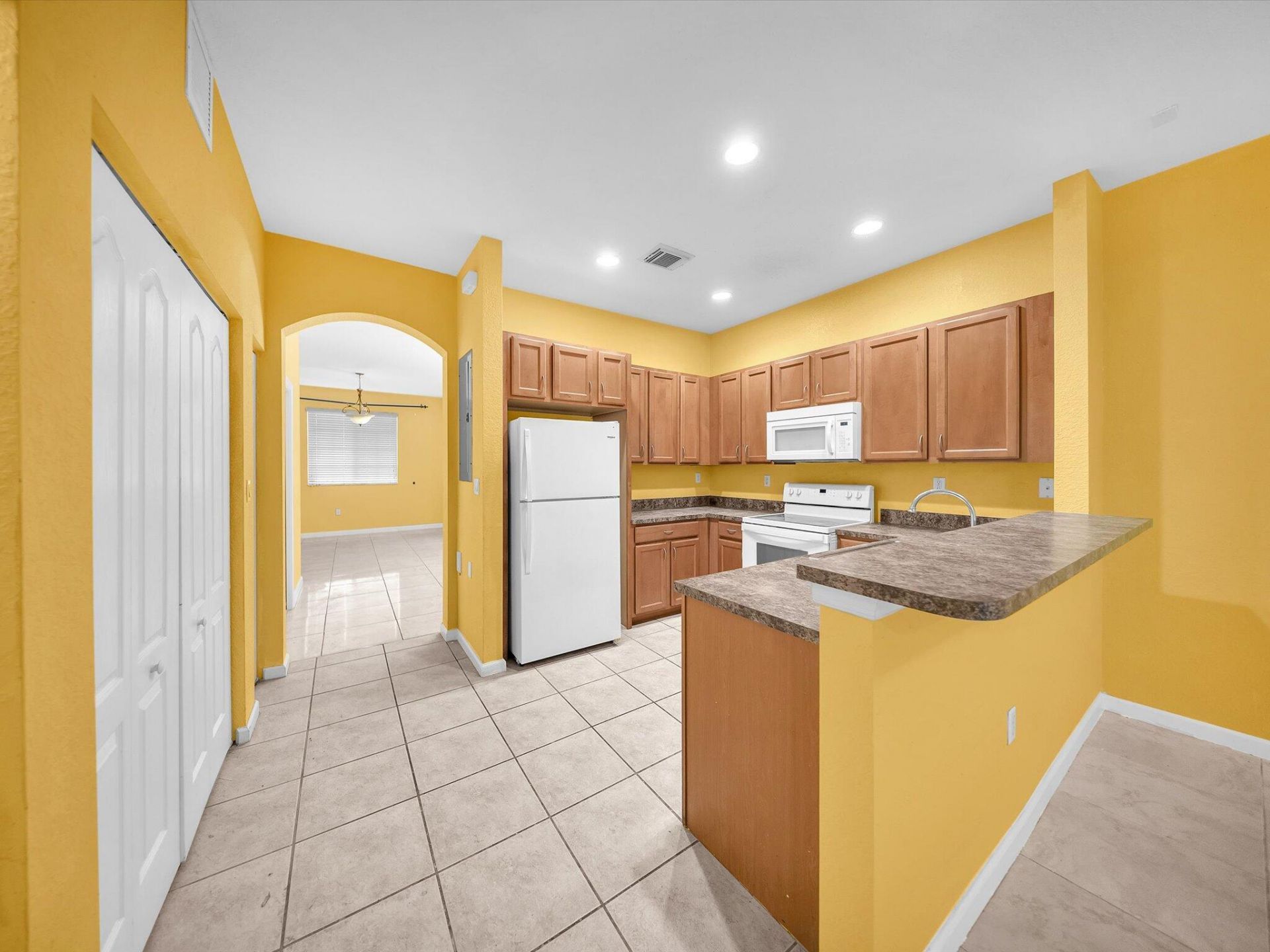 21223 NW 14th Place, Unit 324, Miami Gardens, FL 33169 Photo