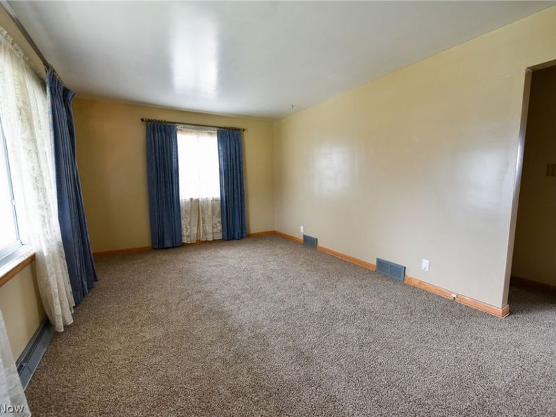 490 Stephens Road, Akron, OH 44312 Photo 12