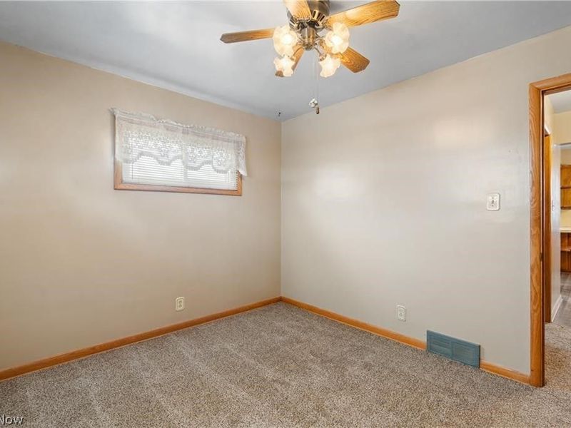 490 Stephens Road, Akron, OH 44312 Photo 18