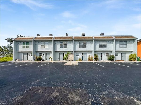 1123 SW 48th TER , Unit 104, CAPE CORAL, FL 33914