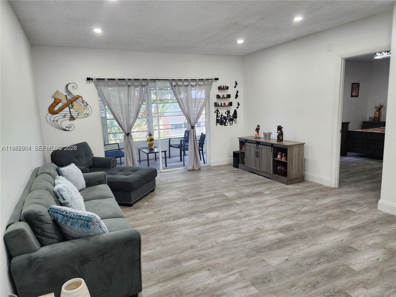 7605 NW 4th Pl , Unit 206, Margate, FL 33063 Photo