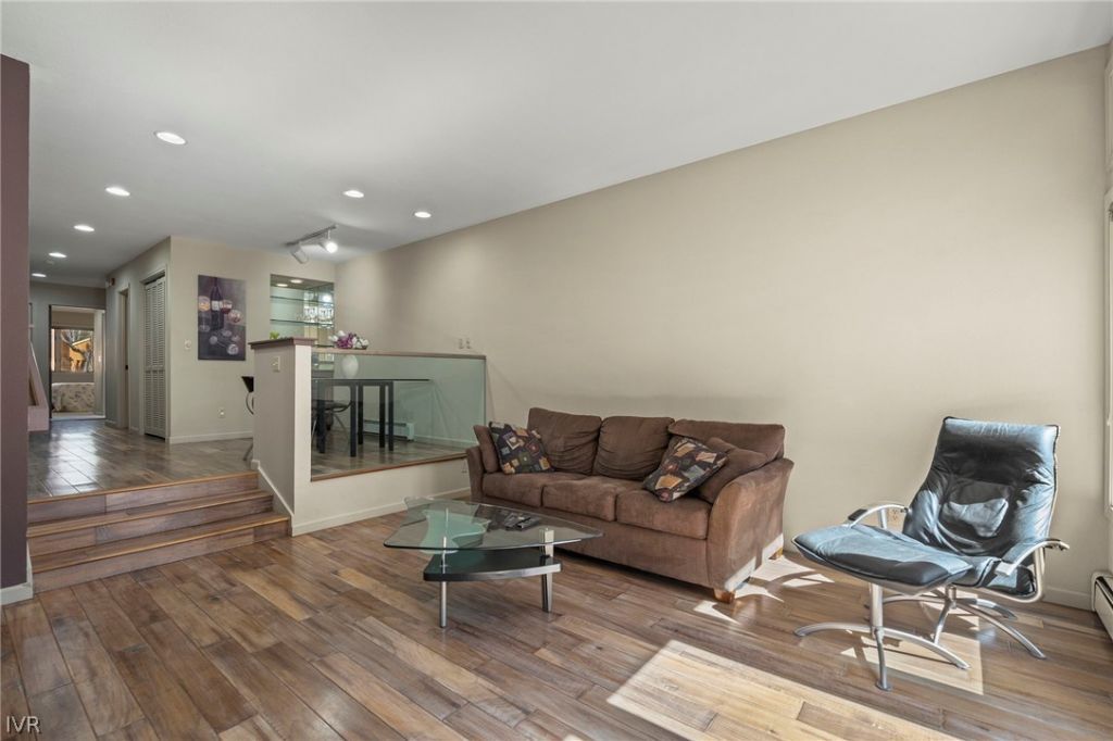 120 Village, Unit 106, Incline Village, NV 89451 Photo