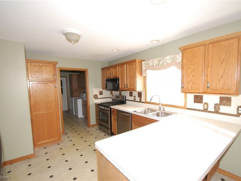 7863 Walnut Street, Unit A, Boardman, OH 44512 Photo 15
