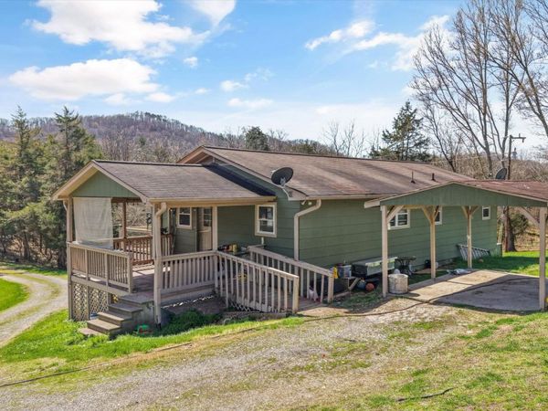 2086 Hickory Valley Rd, Maynardville, TN 37807