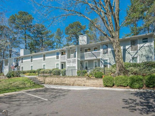 901 Summit North Drive NE, Unit 901, Atlanta, GA 30324