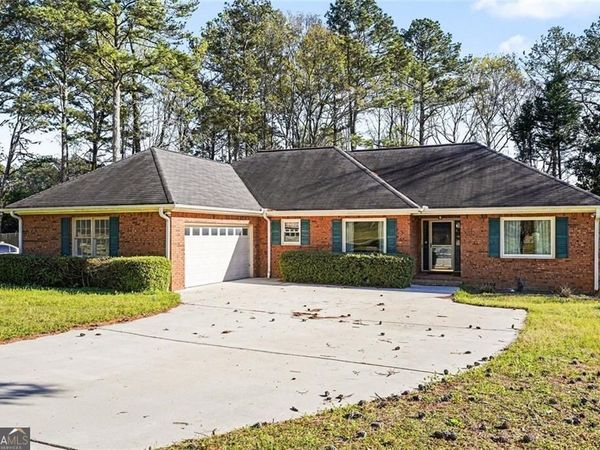 7972 Woods Lane, Jonesboro, GA 30236