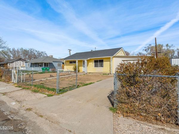 112 K Street, Sparks, NV 89431