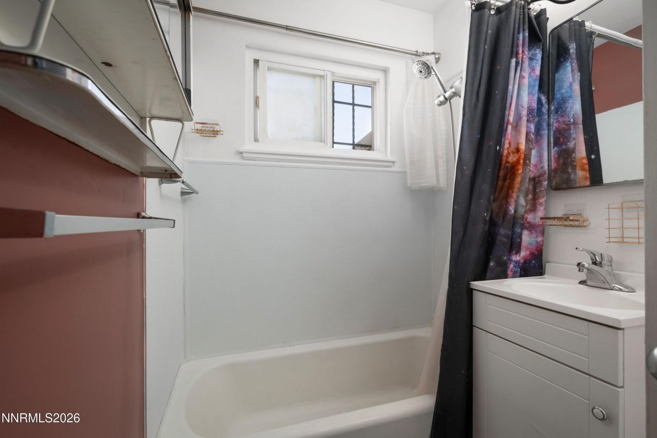 112 K Street, Sparks, NV 89431 Photo