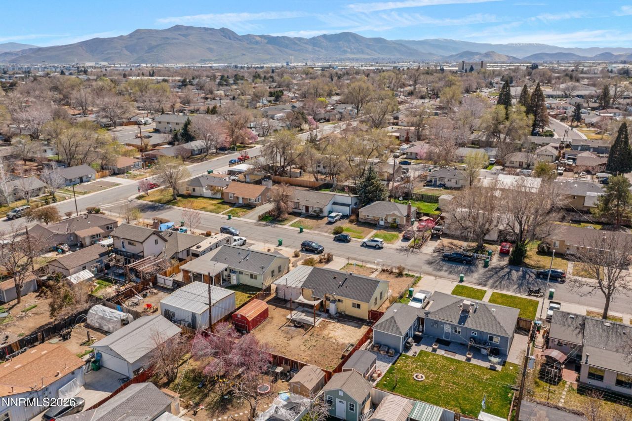 112 K Street, Sparks, NV 89431 Photo