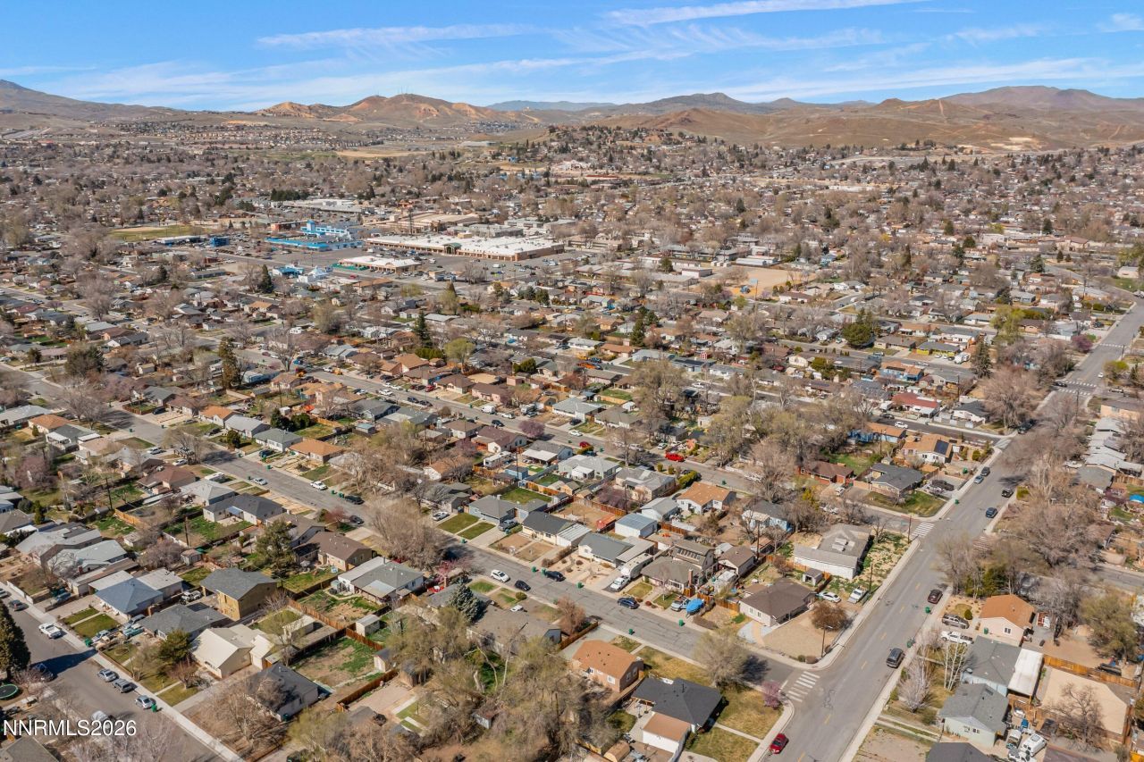 112 K Street, Sparks, NV 89431 Photo